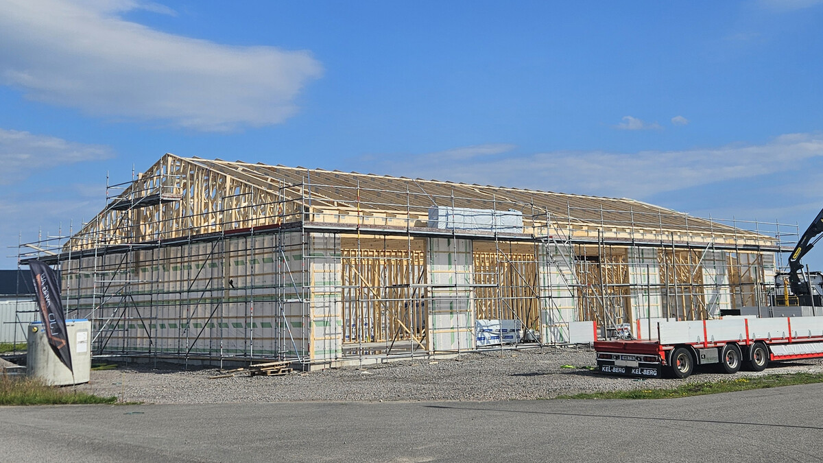 Wind secure case in Sweden
