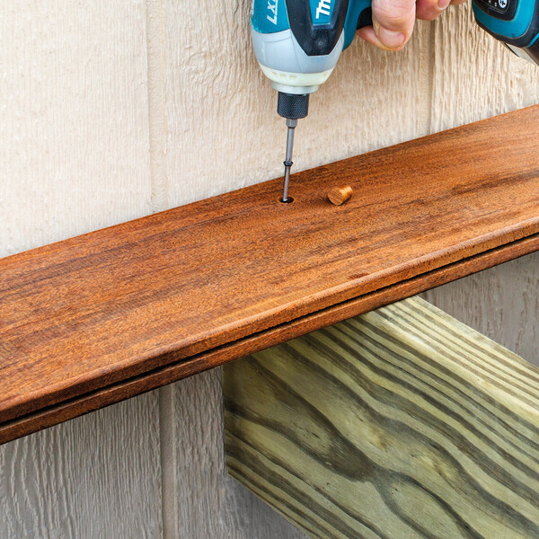 Trallmontage hårt trä